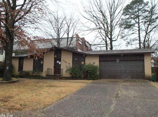 220 Alamo Dr, Little Rock, AR 72211