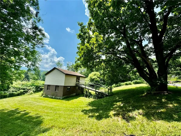 309 Delaware St #1, Walton, NY 13856