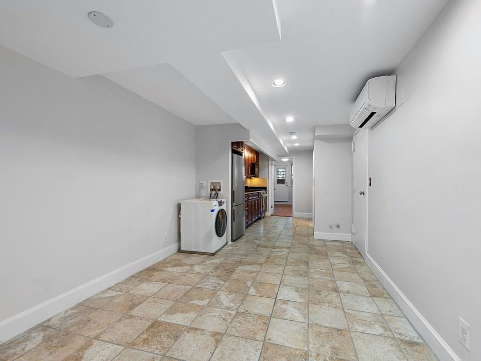 1st image of 3232 32nd St Floor 2
