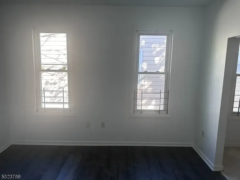 246-248 Columbia Ave #1 — Photo 12