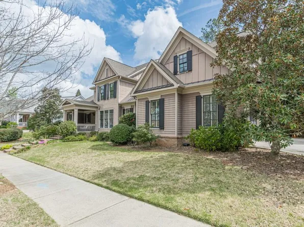 774 Barrett Village Ln NW, Marietta, GA 30064