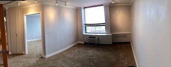 3rd image of 1455 N Sandburg Ter APT 2307