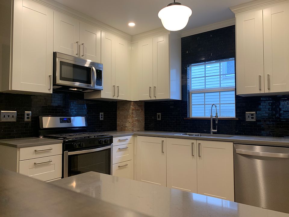 1st image of 14508 Garfield Ave #1