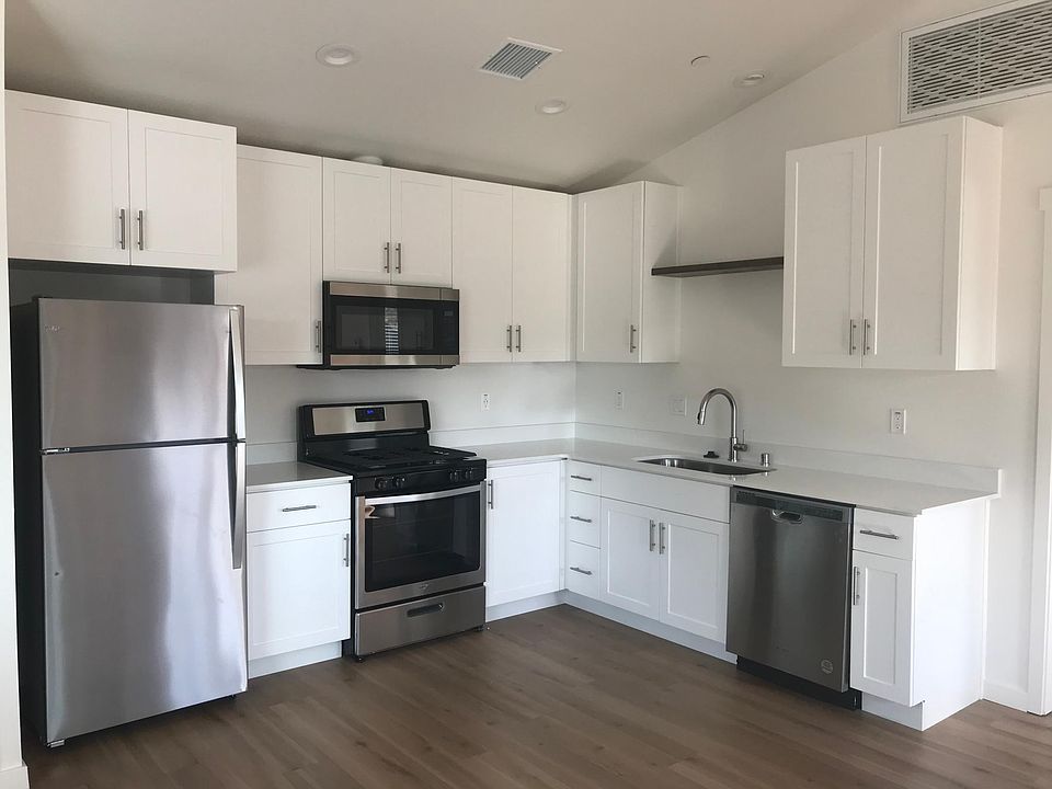 1st image of 1157 Elliott Rd APT 2