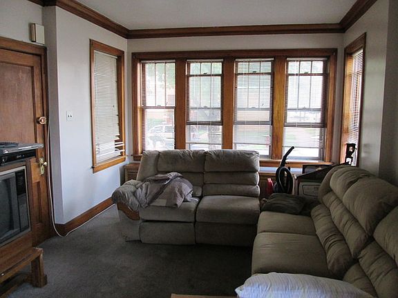 3rd image of 4801 S Keeler Ave