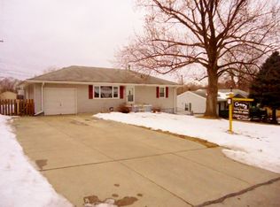 7220 S 41st Ter, Bellevue, NE 68147