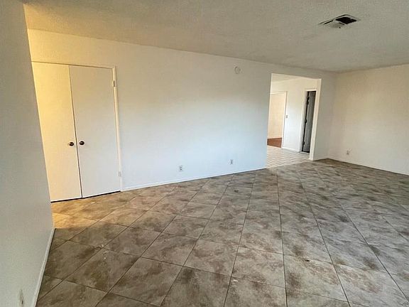 3rd image of 57895 El Dorado Dr