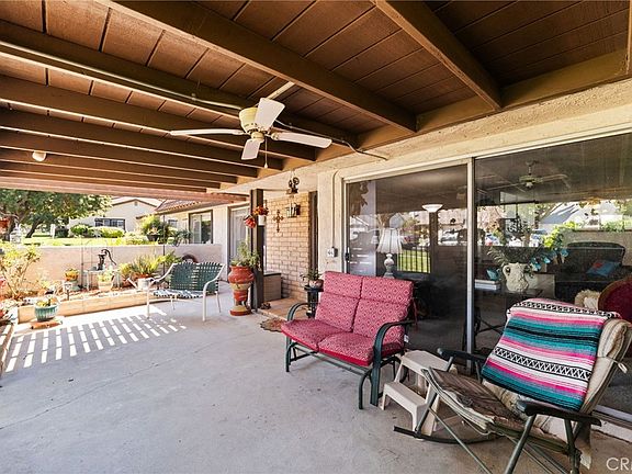 3rd image of 2850 Monroe St