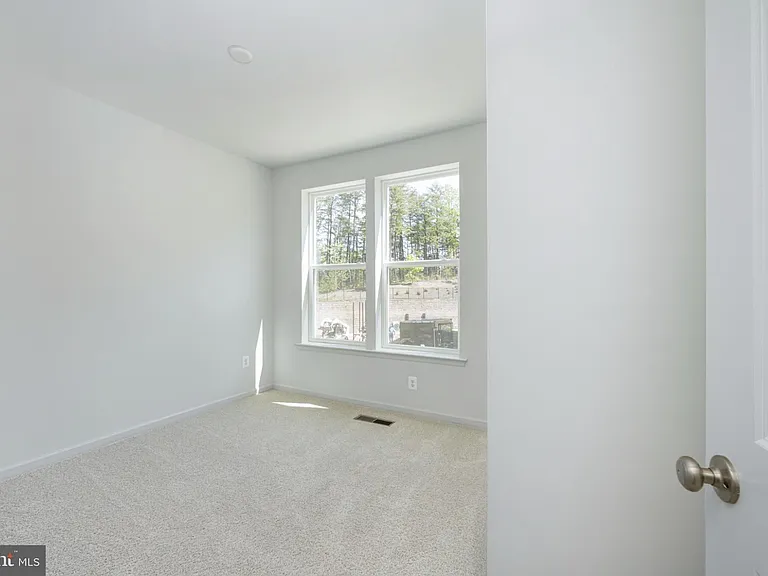 2630 Neabsco Common Pl — Photo 12