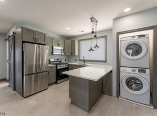 663 McKinley St #2, Elizabeth, NJ 07202