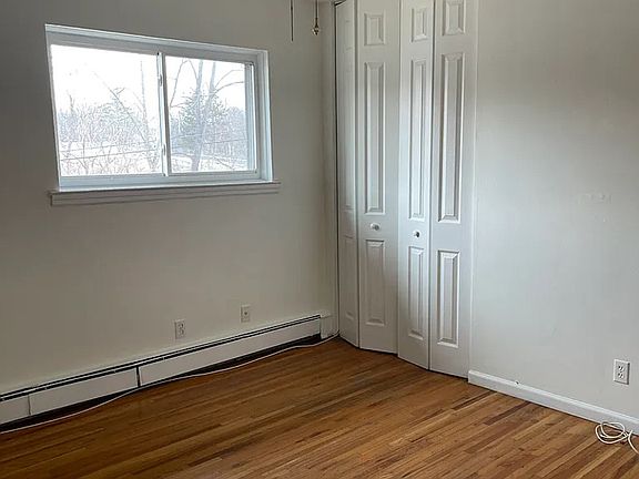 5th image of 20 Manor Dr #0