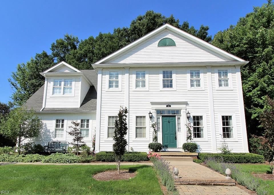 1st image of 38 Clayton Ct