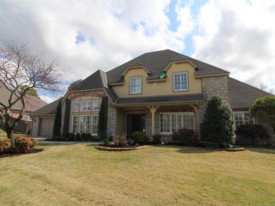 1st image of 2808 Montrose Dr