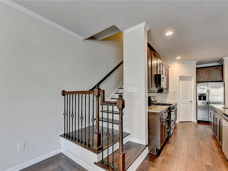 5535 Lightheart Ct — Photo 27