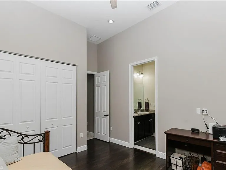 5265 Messina St — Photo 25
