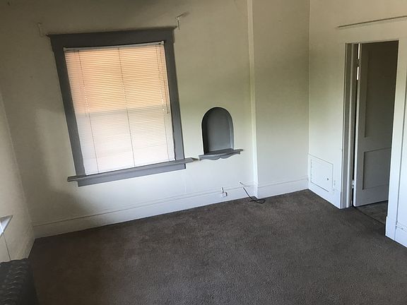 3rd image of 279 E 2nd Ave APT 06