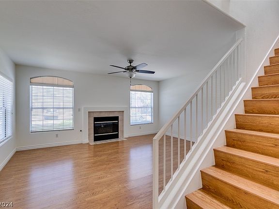 2nd image of 1617 Hennepin Dr
