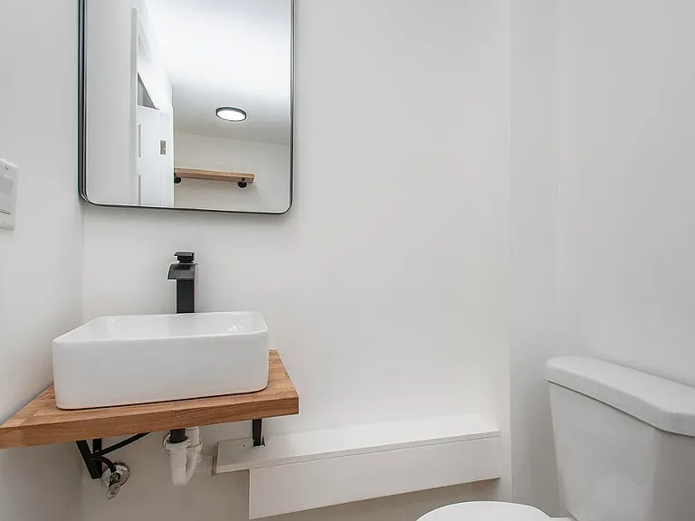 54405 Northern Ave — Photo 10