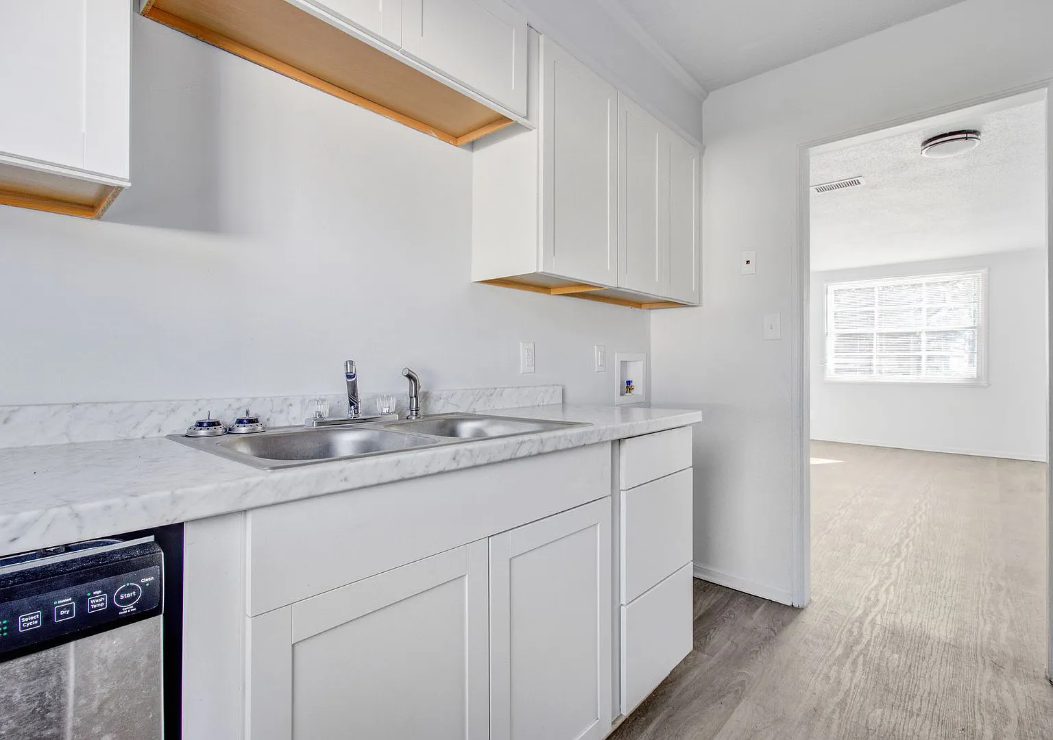 Beltline Townhomes — Photo 4