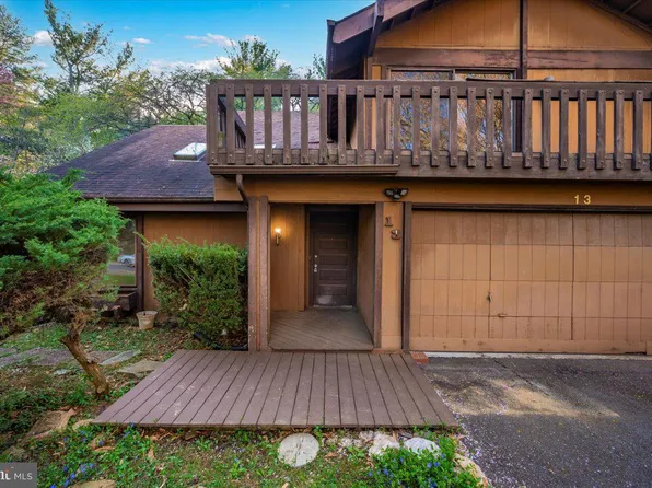 13 Harkness Ct, Gaithersburg, MD 20879