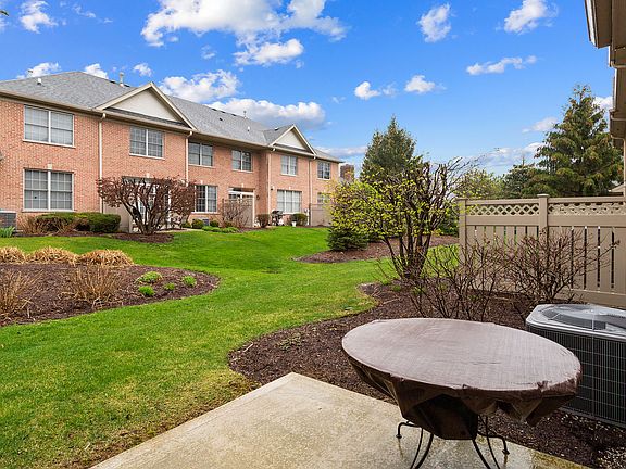 4th image of 1328 Ashbury Dr Unit 1328