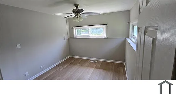 4 bed, 1400 sqft, $2,900 — Photo 2