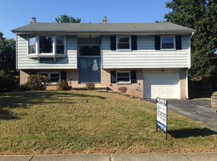 417 Philmont Dr, Lancaster, PA 17601