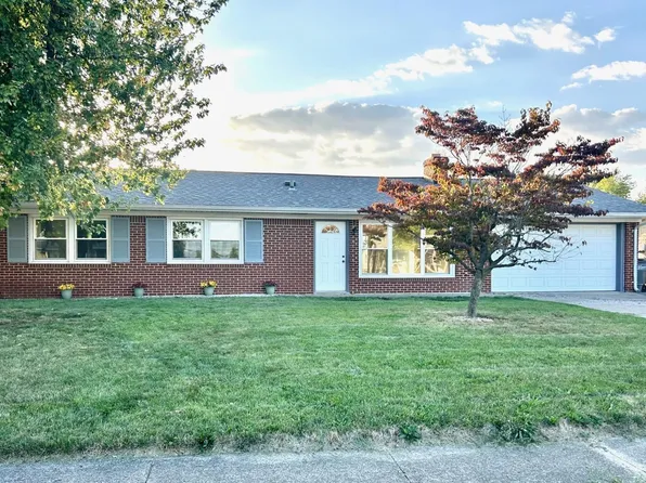 1325 Meadowbrook Dr, Kokomo, IN 46902