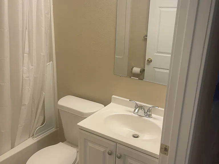 4531 Boardwalk Dr W #X-X-3 — Photo 13