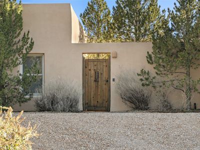 3024 Governor Lindsey Rd, Santa Fe, NM, 87505