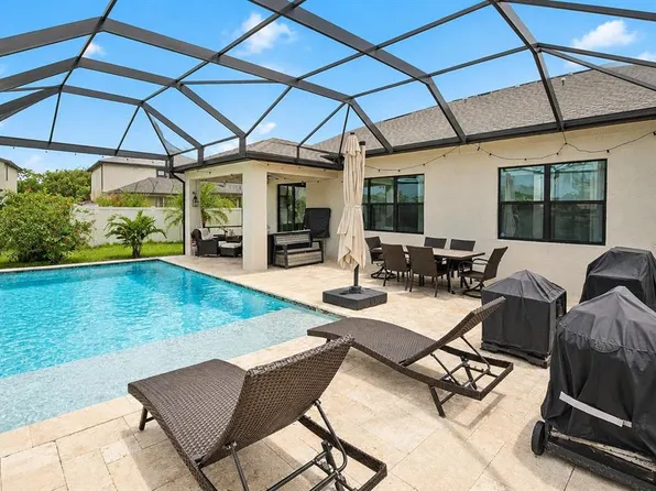 1907 Bottlebrush Way, North Port, FL 34289