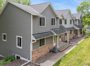 7177 E Fish Lake Rd, Maple Grove, MN 55311