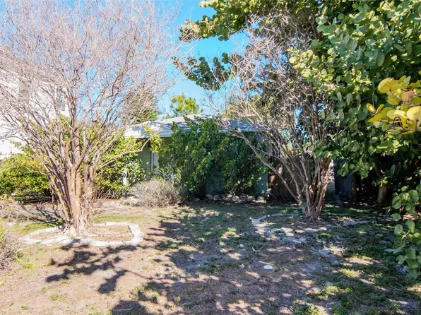 3005 W Meadow St, Tampa, FL 33611