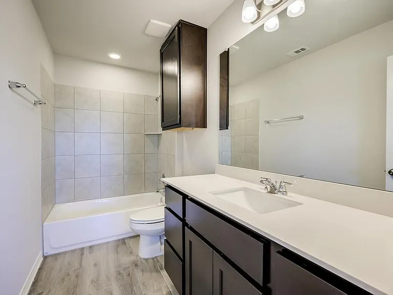 2117 Pecan Island Dr — Photo 18