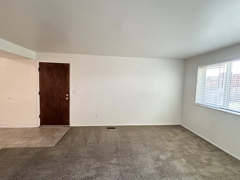 4768 S Bonair St #6 — Photo 20