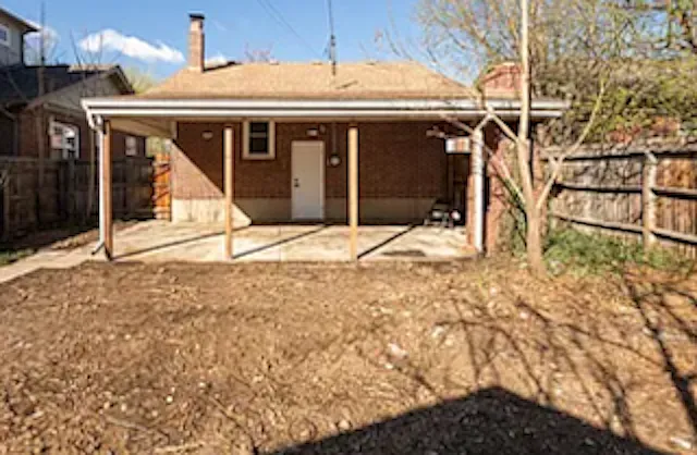 2058 S Lincoln St — Photo 14