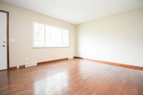 2731 Glendale Ave #J — Photo 2