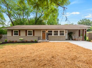 3205 Sanderson Rd, Knoxville, TN 37921