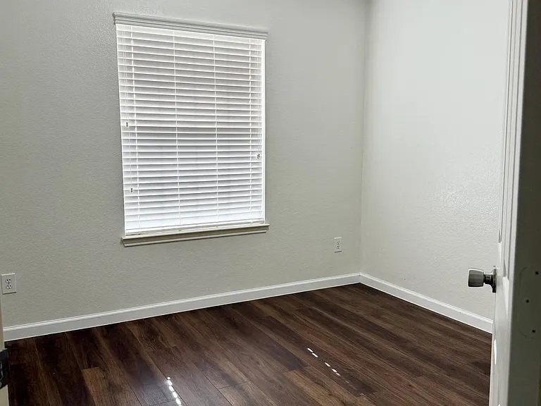3002 Hibiscus Dr — Photo 10