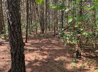 79 River Dr, Spencer, TN 38585