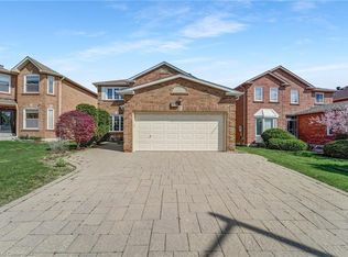 109 Valleymede Dr, Richmond Hill, ON L4B 1T6