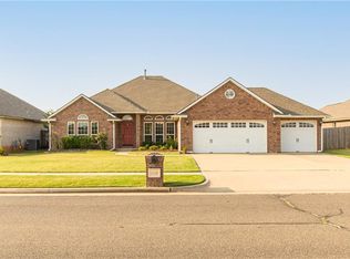 2116 NW 173rd St, Edmond, OK 73012