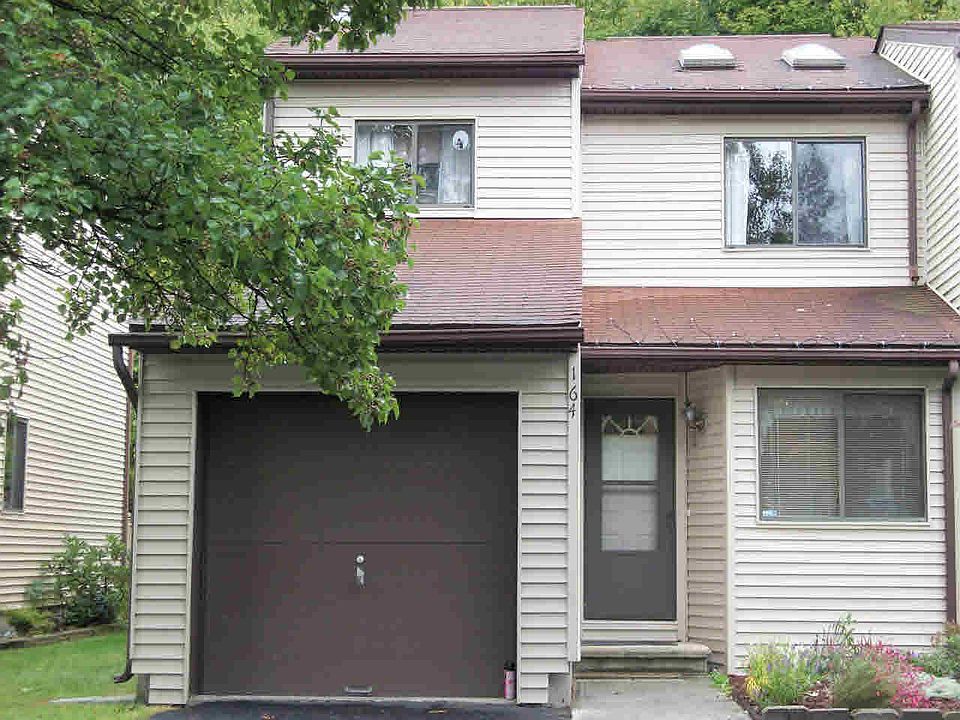 1st image of 164 Sterling Pl #164