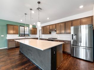 545 Chimes St, Lathrop, CA 95330