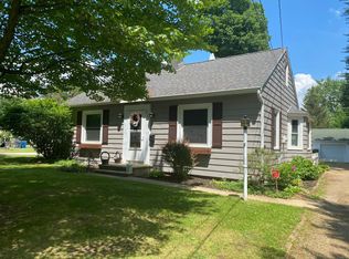 2141 Lakeway Ave, Kalamazoo, MI 49001