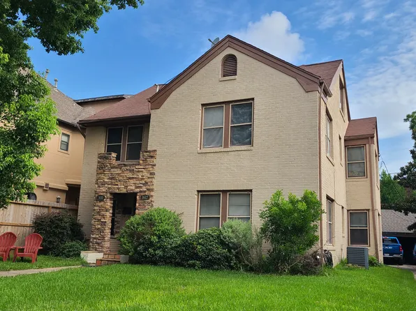 1610 Castle Ct, Houston, TX 77006