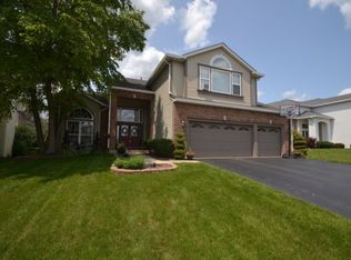 1165 Prides Run, Lake In The Hills, IL 60156