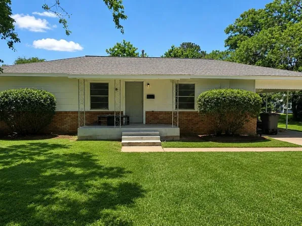 2616 Elm Ave, Bay City, TX 77414