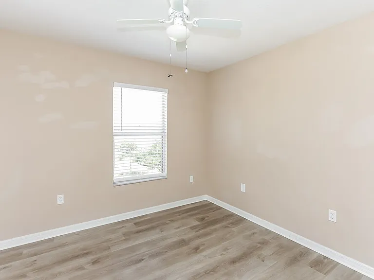 12122 Fern Haven Ave — Photo 14