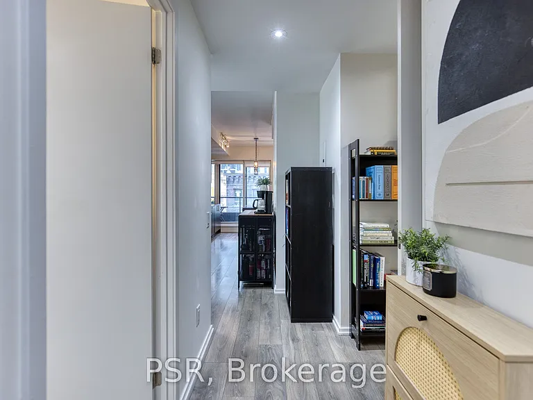 783 Bathurst St #321 — Photo 9